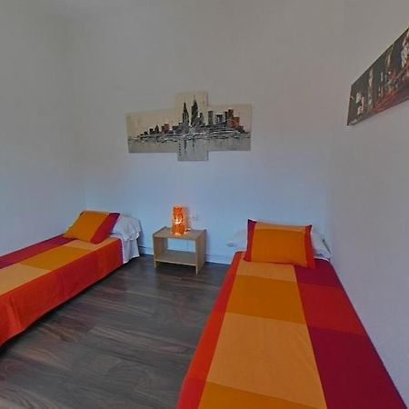 Near Clot & Sagrada Familia Apartment Barcelona Ngoại thất bức ảnh