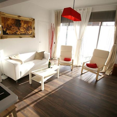Near Clot & Sagrada Familia Apartment Barcelona Ngoại thất bức ảnh